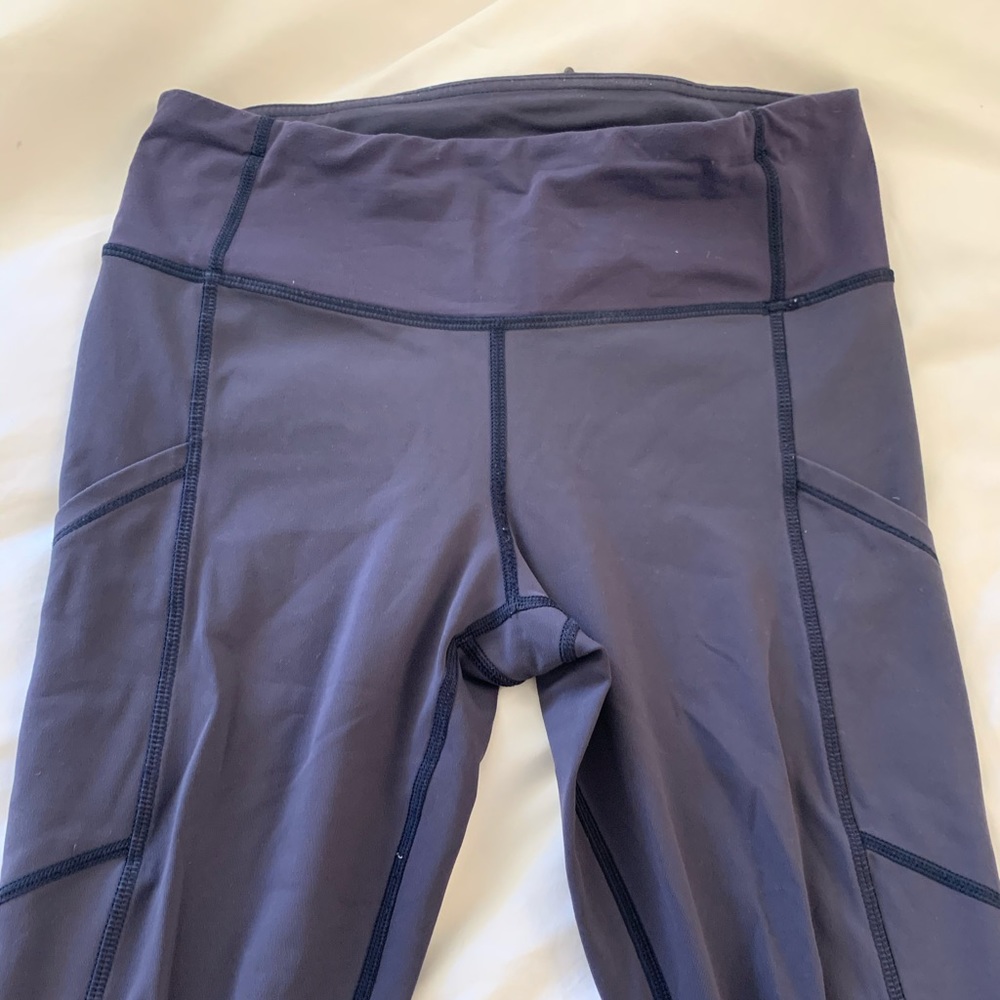 Lululemon pants size 4